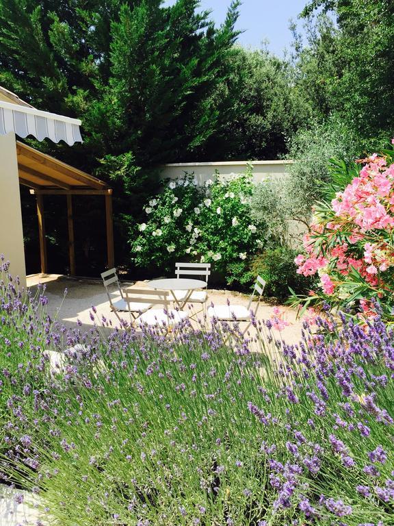 Bed and Breakfast La Bastide au Ventoux Bédoin Habitación foto